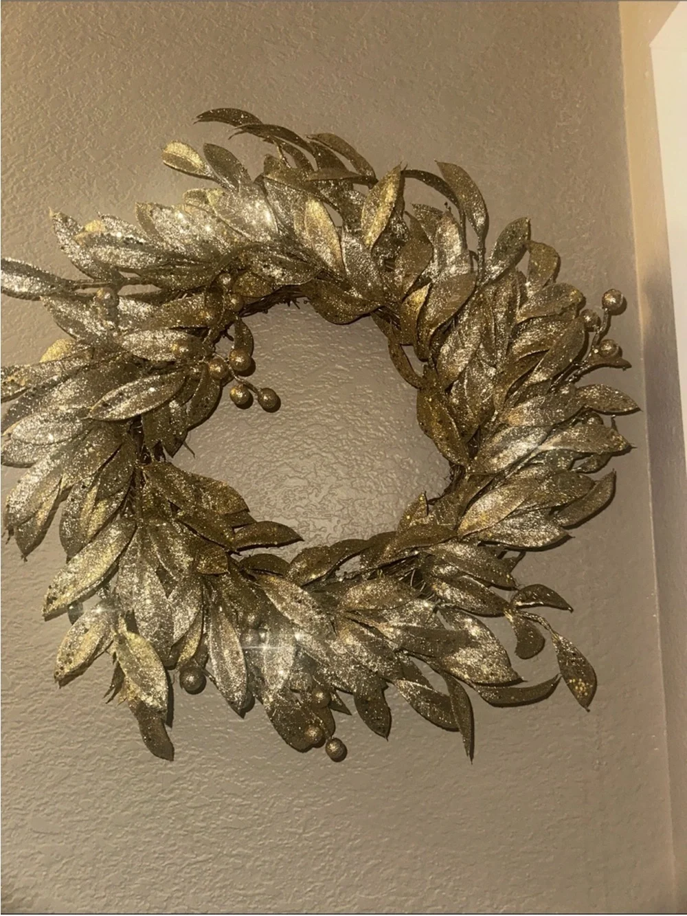 Gold Glitter Leaf Holiday Wreath by